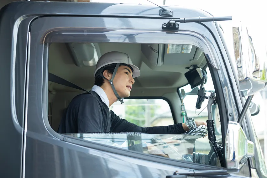 現場に車が足りない